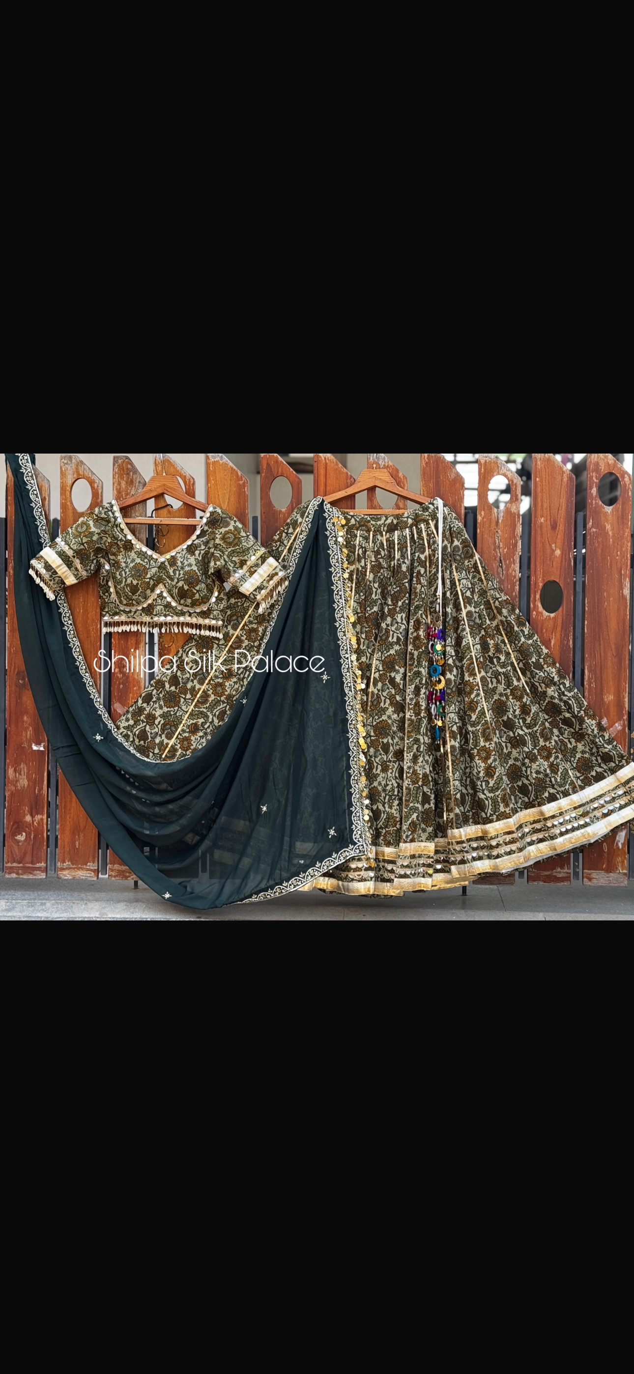 Navya | Mehndi