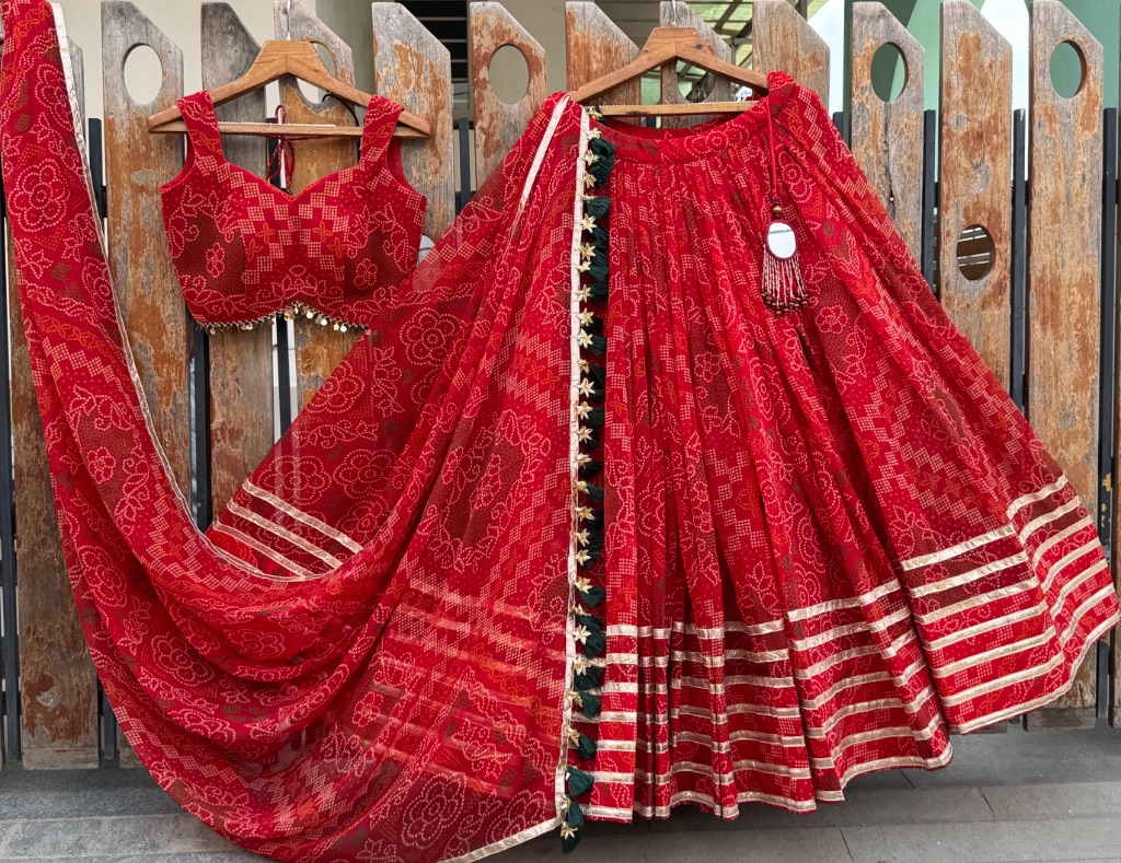 Riva | Red